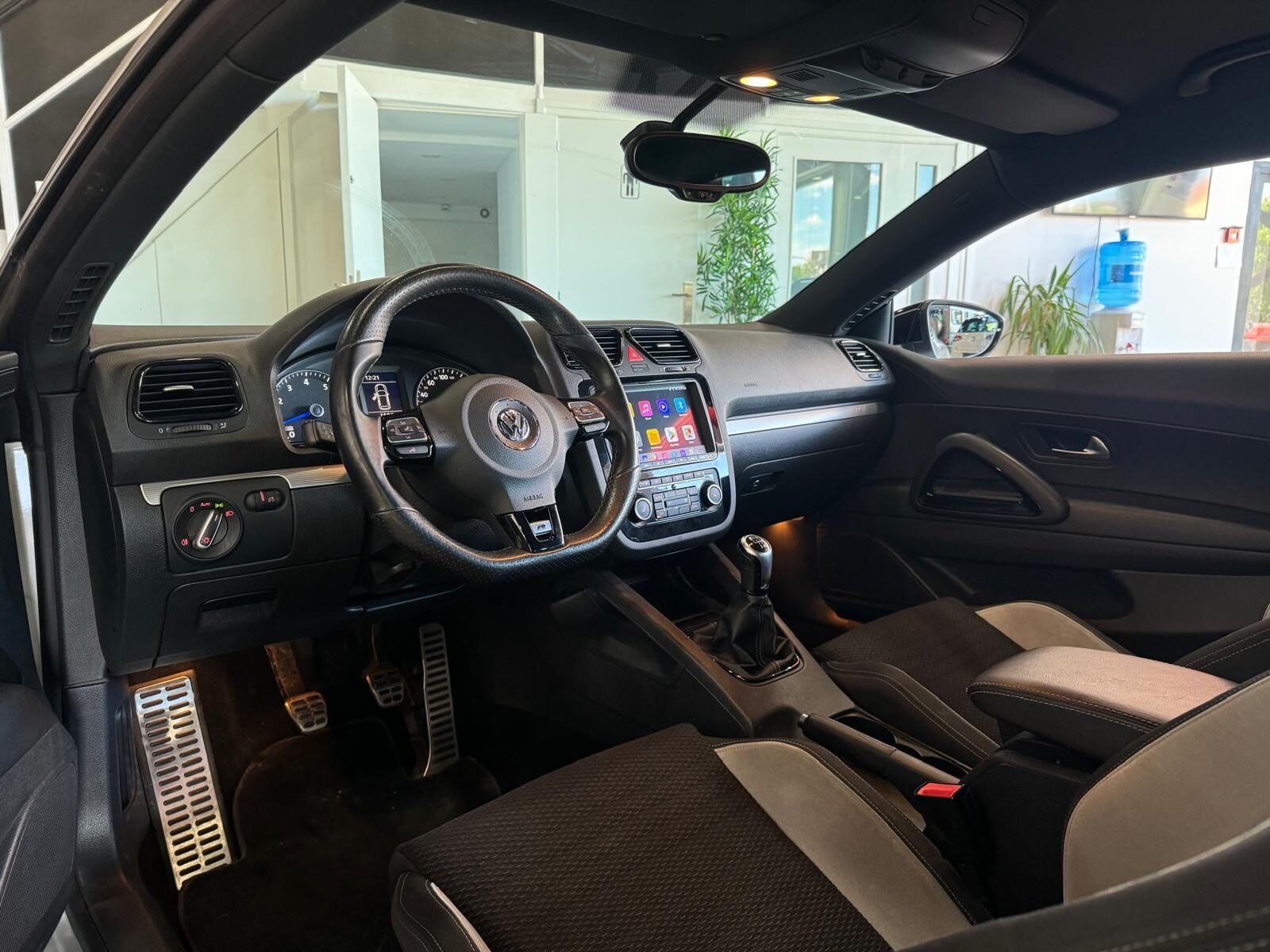 VOLKSWAGEN SCIROCCO R 2.0 TSI
