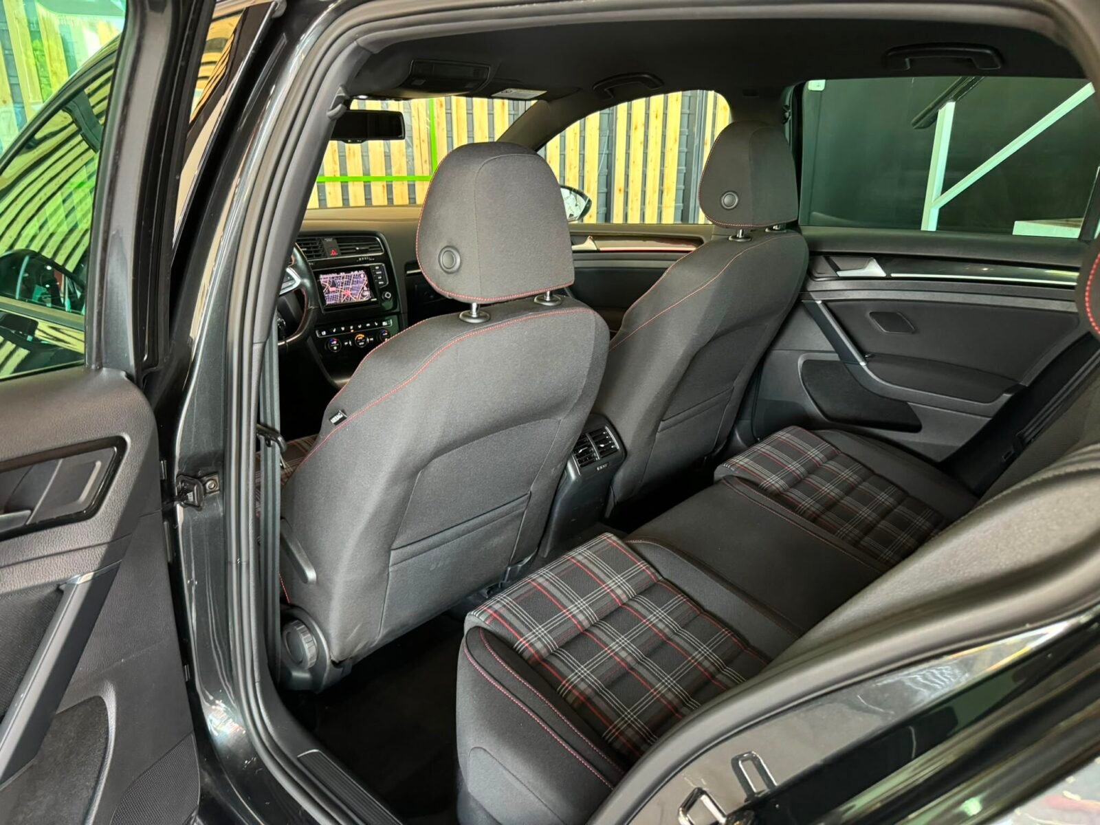VOLKSWAGEN GOLF GTI 2.0 TSI