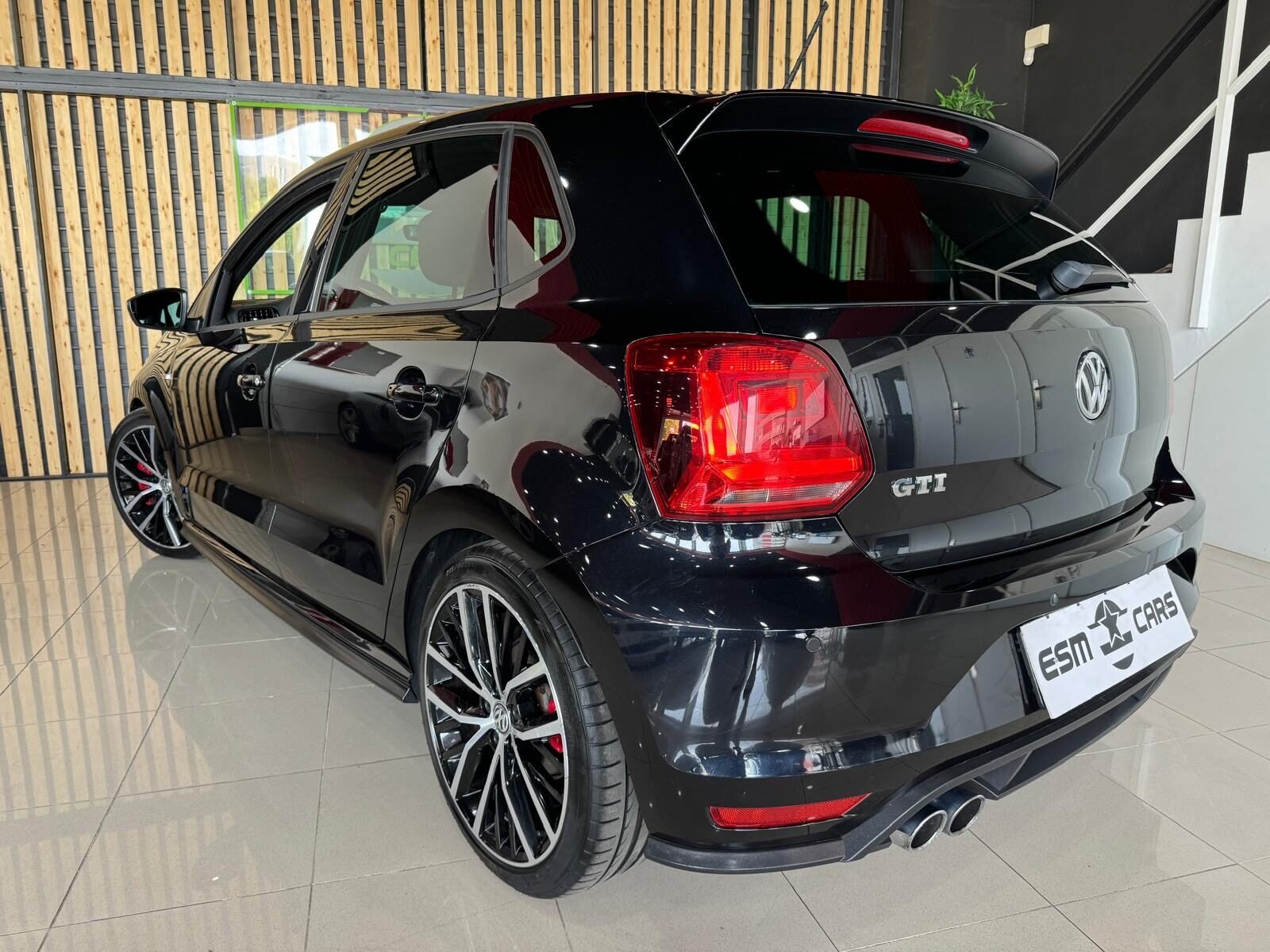 VOLKSWAGEN POLO GTI 1.8 TSI