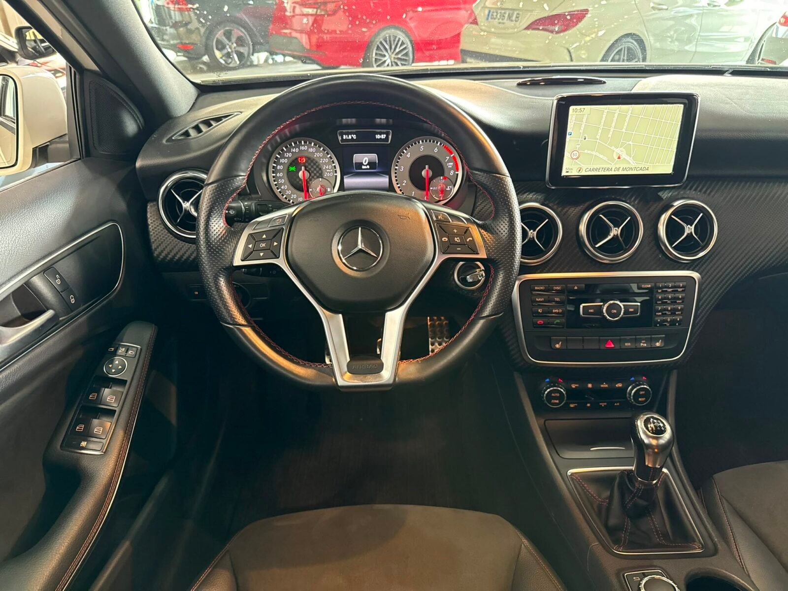 MERCEDES-BENZ CLASE A A200 AMG LINE