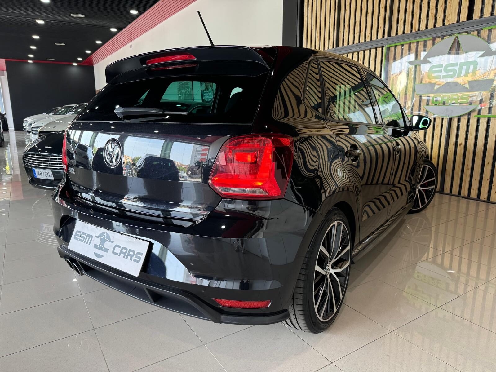 VOLKSWAGEN POLO GTI 1.8 TSI