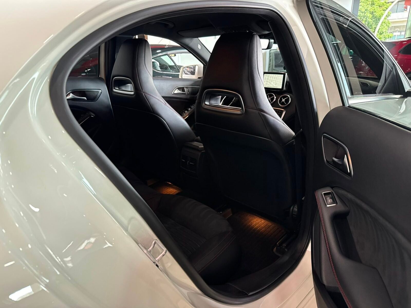 MERCEDES-BENZ CLASE A A200 AMG LINE