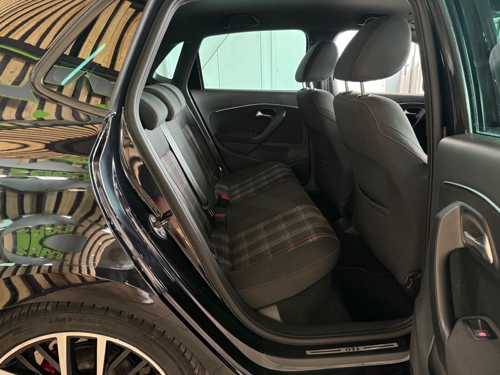 VOLKSWAGEN POLO GTI 1.8 TSI