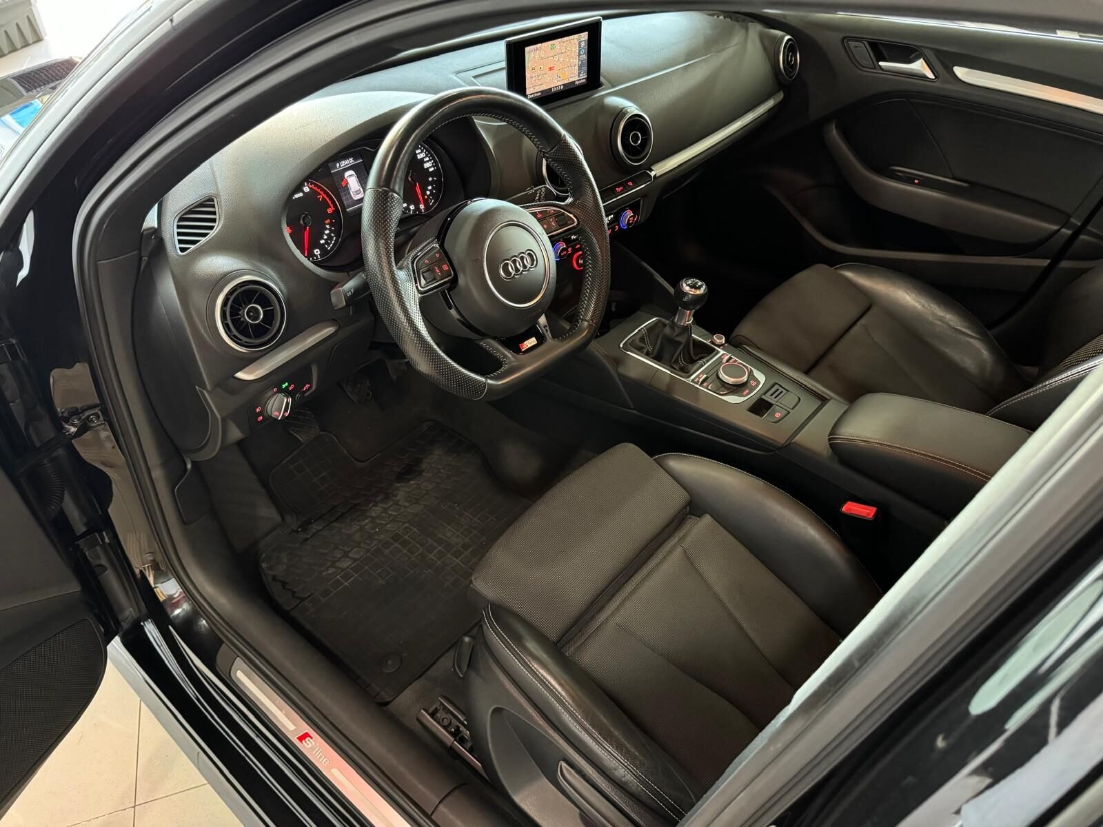 AUDI A3 1.4 TFSI MANUAL