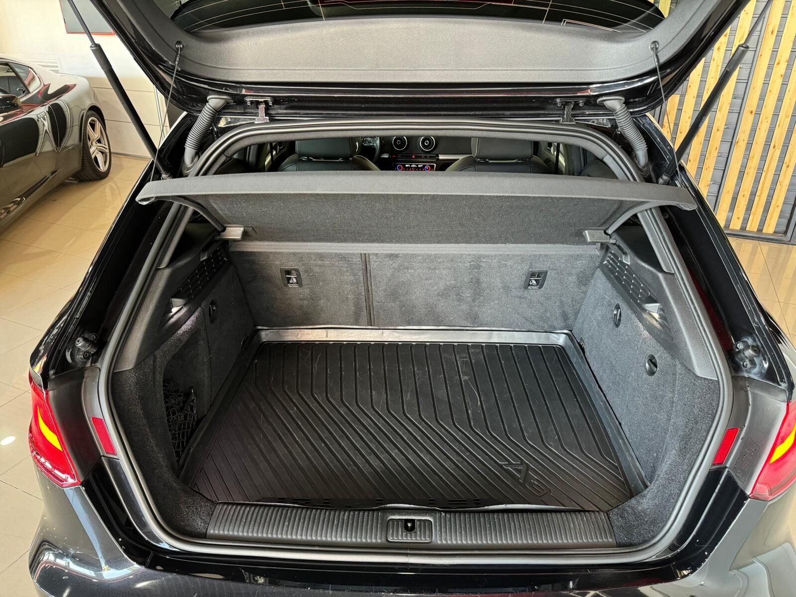 AUDI A3 1.4 TFSI MANUAL