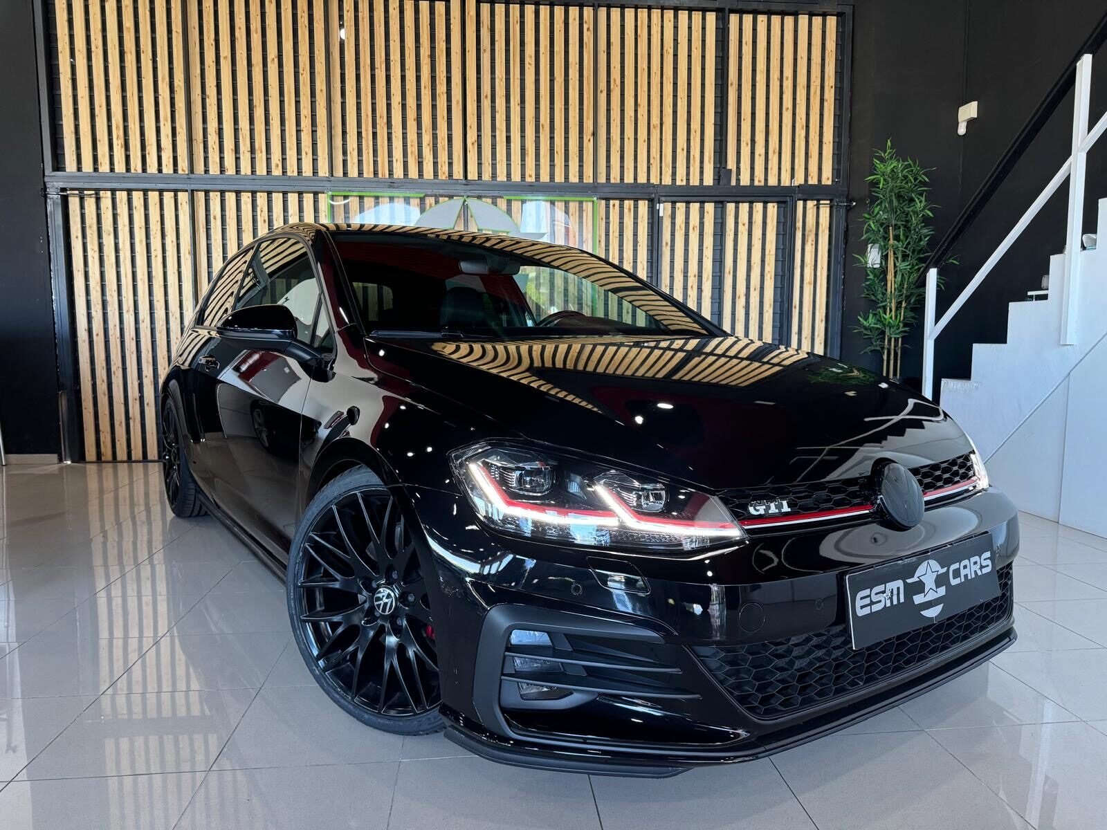 VOLKSWAGEN GOLF GTI 2.0 TSI