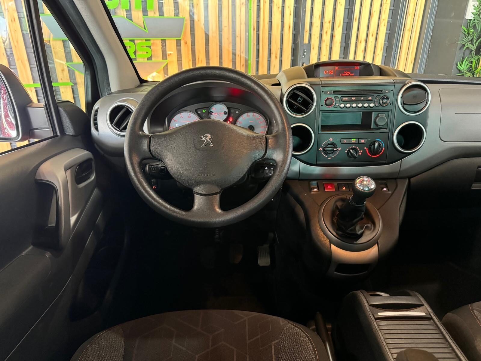 PEUGEOT TEPEE ACTIVE 1.6 BLUEHDI
