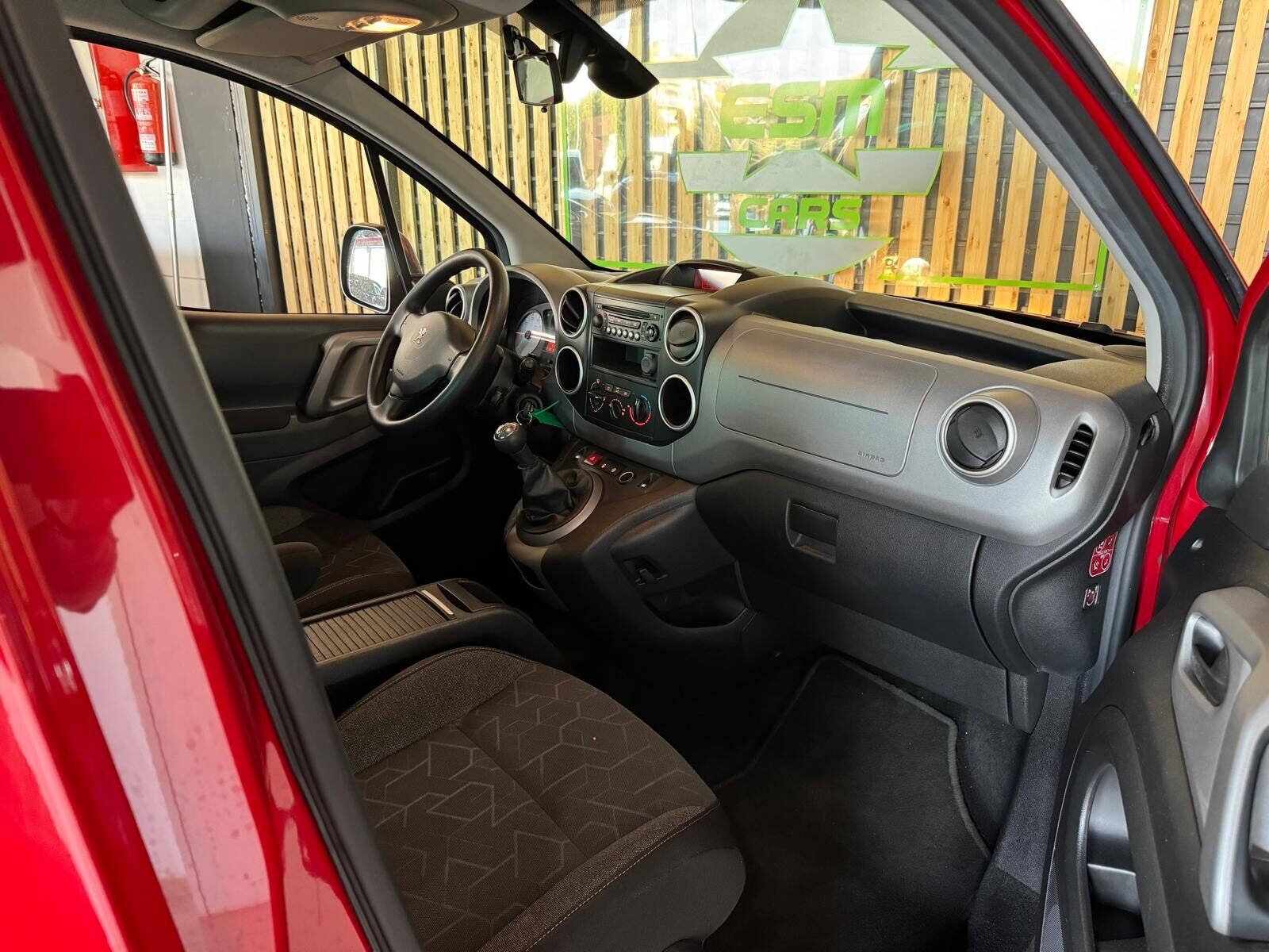 PEUGEOT TEPEE ACTIVE 1.6 BLUEHDI
