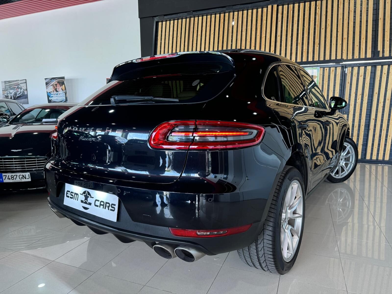 PORSCHE Macan S 