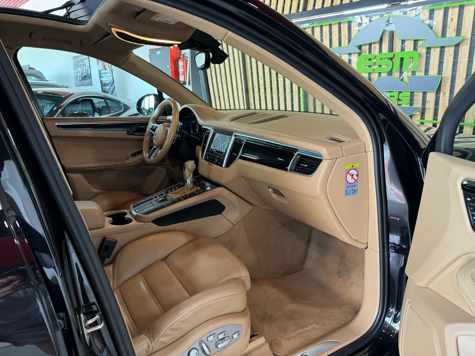 PORSCHE Macan S 