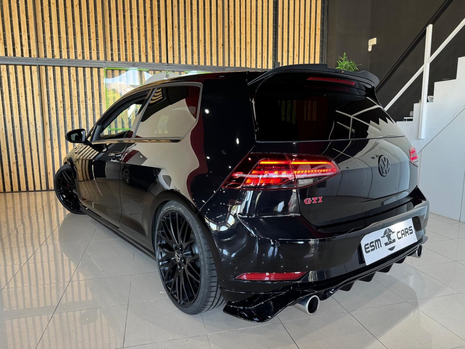 VOLKSWAGEN GOLF GTI 2.0 TSI