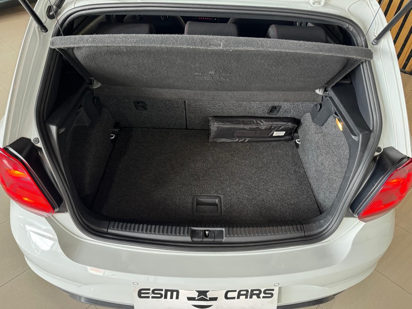 VOLKSWAGEN POLO GTI 1.8 TSI