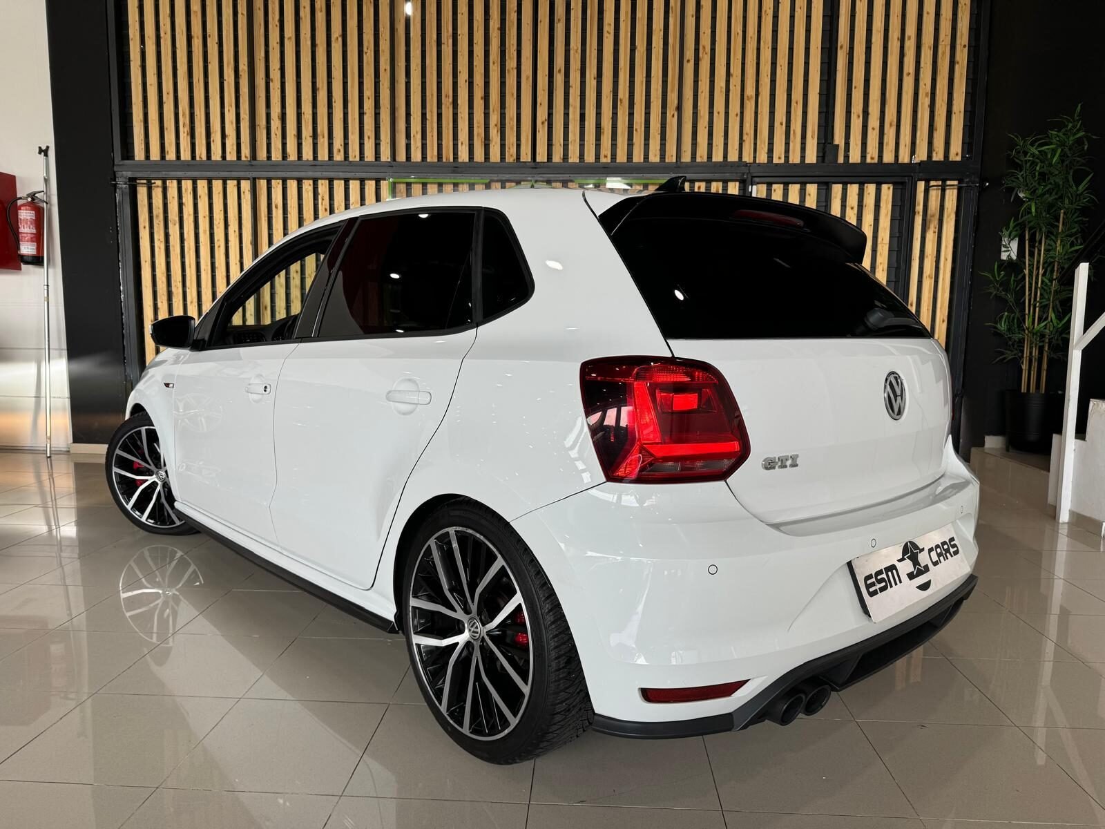 VOLKSWAGEN POLO GTI 1.8 TSI